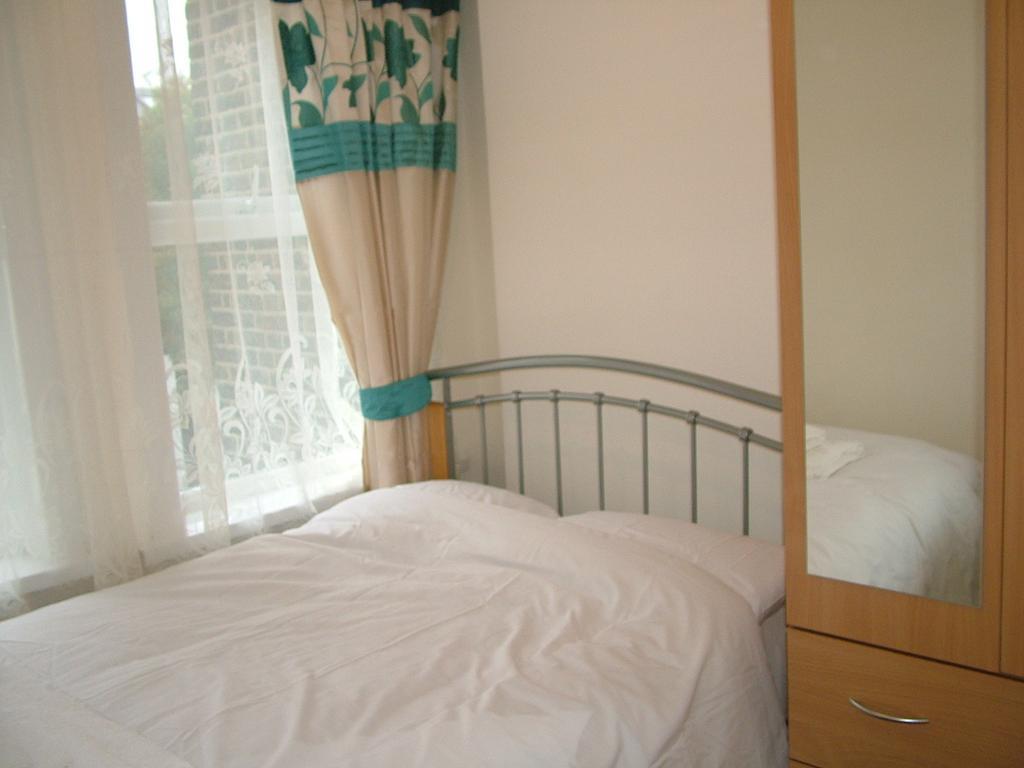 Central Park @ Finsbury Park London Room photo